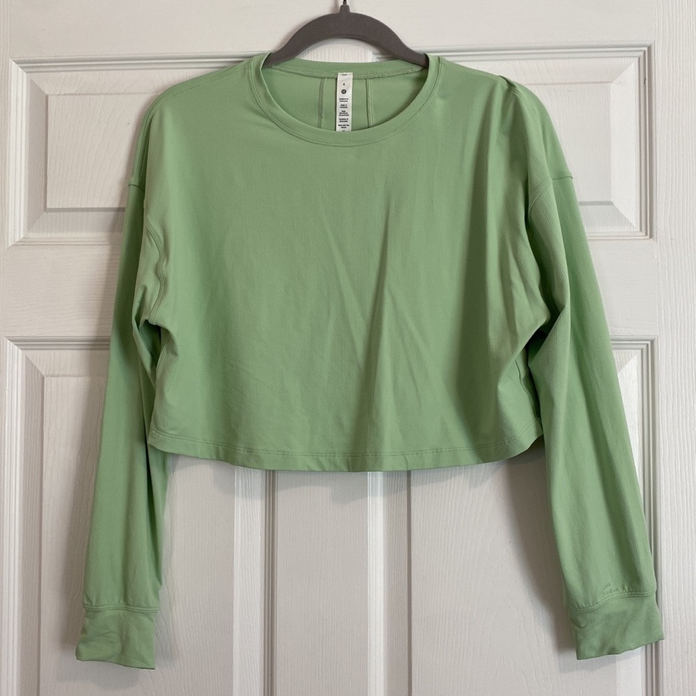 lululemon muscle love long sleeve crop top